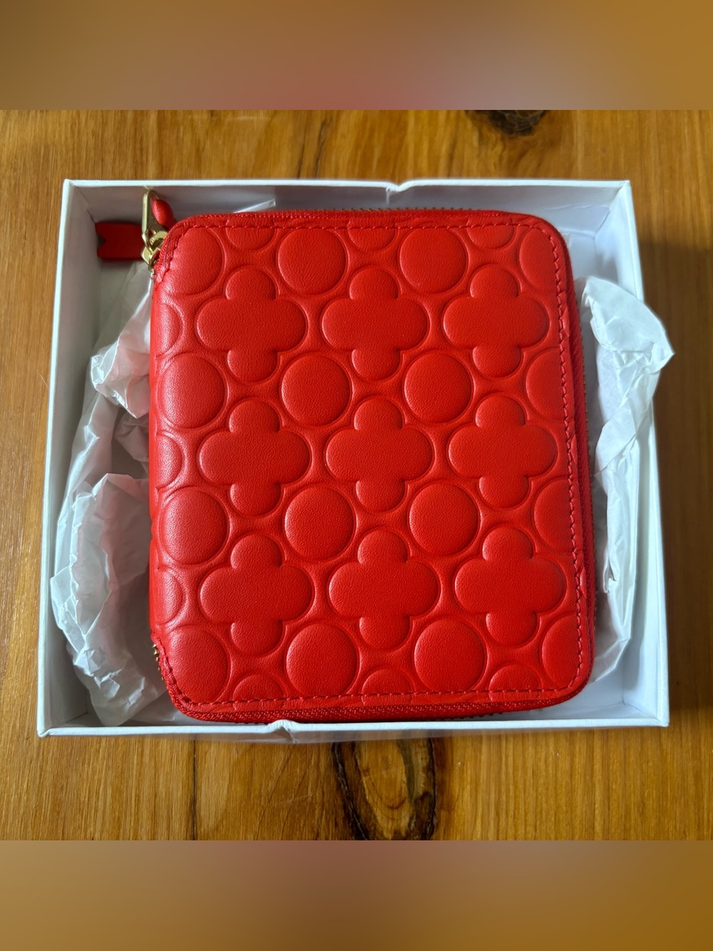 NEW Comme Des Garçons Clover Embossed Zip Wallet Coin Purse Orange Red *In Box*